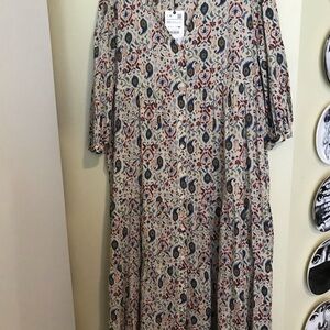 Zara Blue and Red Casual Sundress with 3/4 Sleeves and V-Neck